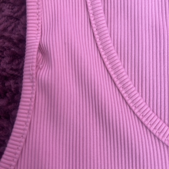 Pink Ribbed Tank Top - Picture 3 of 4
